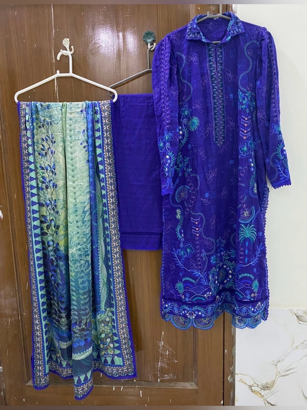 FARAH TALIB AZIZ | LAWN 25 | BERYL DEEP BLUE Indian Pakistani dress - Picture 8 of 9